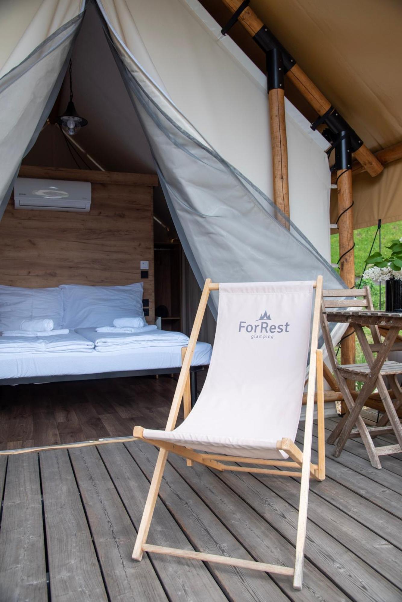 Готель Forrest Glamping Банська Штявниця Екстер'єр фото