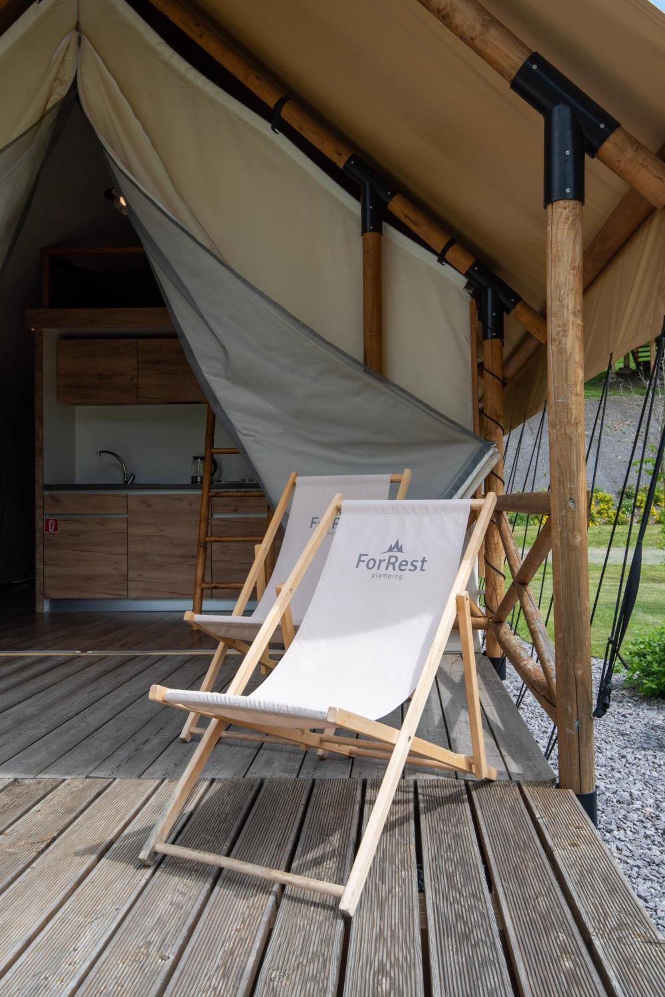 Готель Forrest Glamping Банська Штявниця Екстер'єр фото