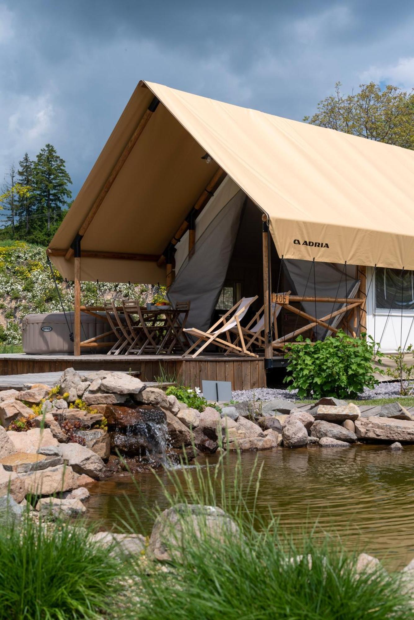 Готель Forrest Glamping Банська Штявниця Екстер'єр фото