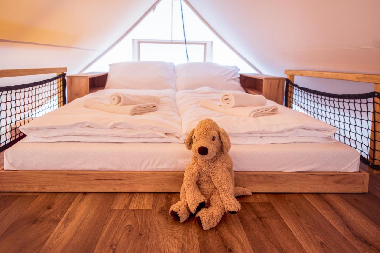 Готель Forrest Glamping Банська Штявниця Екстер'єр фото